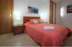 Vila Mar Praia - Free wifi - 50 m From the beach